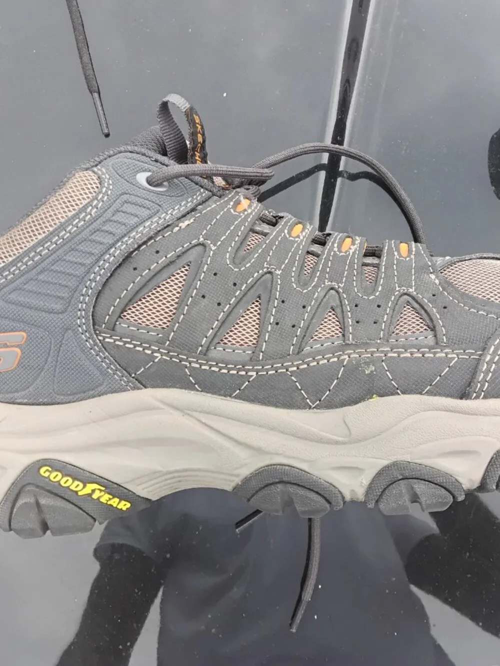 Skechers men after